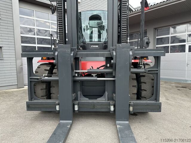 Heavy Forklift - Diesel Kalmar DCG 330-12