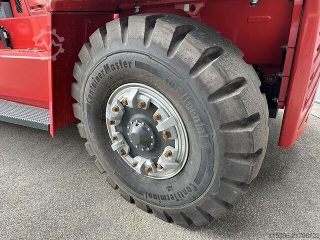 Heavy Forklift - Diesel Kalmar DCG 330-12