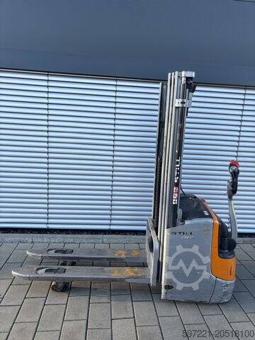 Pallet Stackers Still EXV 12i