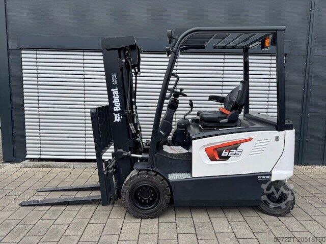 Elektrisch – 4 Räder Bobcat B25X Neugerät mit Herstellergarantie