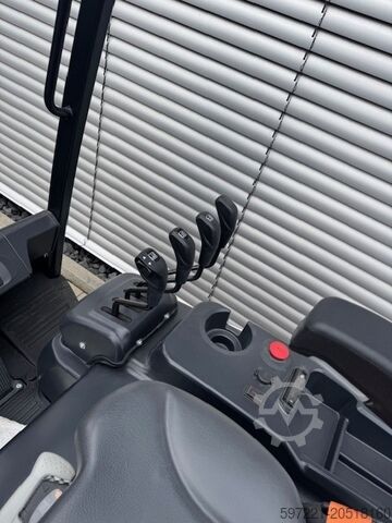 Elektrisch – 4 Räder Bobcat B25X Neugerät mit Herstellergarantie