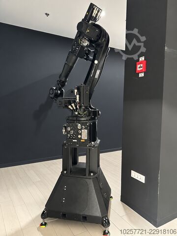 Industrial robot KUKA KR8 R1620