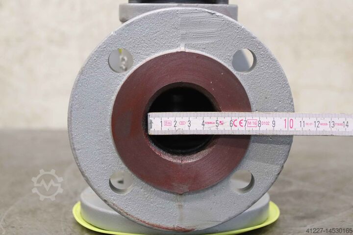 Pneumatic control valve ARI Foxboro ARI-Stevi 451  ARI-Stevi 451