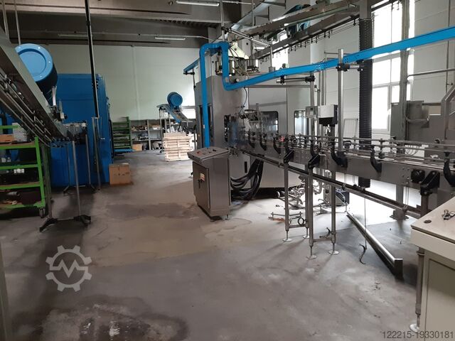 SIPA, Procomac Falterbaum, Profipack Line for Non-Returnable PET Bottles (2000) SIPA, Procomac Abfülllinie für PET (Einweg)