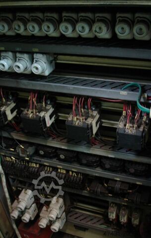 Vertikale Fräsmaschine TOS KUŘIM FGSV 32