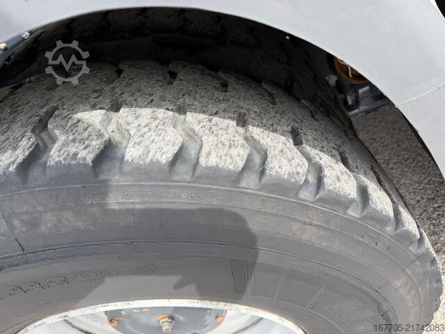 Betonmischer LKW Iveco TRAKKER 450