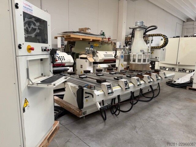 Morbidelli X5 machining center Morbidelli X5