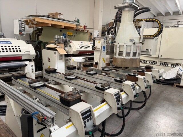 Morbidelli X5 machining center Morbidelli X5