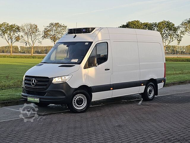 MERCEDES-BENZ SPRINTER 315 L2H2 BI-TEMP FRIDGE Carrier Refrigerated Van Day/Night 2 Compartments Eur MERCEDES-BENZ SPRINTER 315 L2H2 BI-TEMP FRIGO Carrier Koelwag...