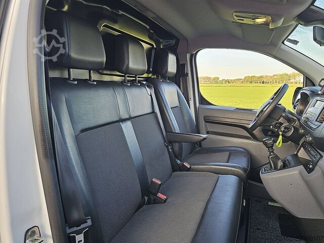 OPEL VIVARO 1.5 L3 XL panel van, Euro 6, air conditioning OPEL VIVARO 1.5 L3 XL NAP Euro6 AC