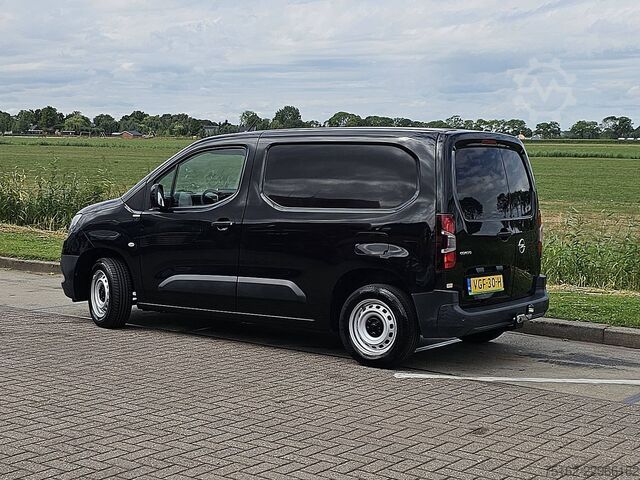 Koffer OPEL COMBO 1.5 L1 3-ZitsNavi Euro6!