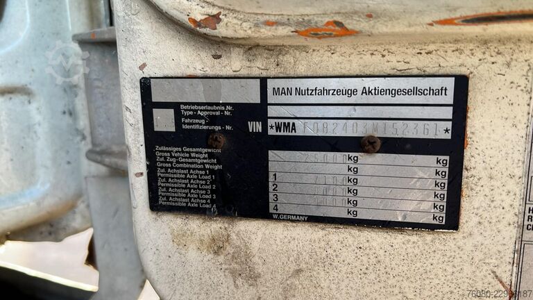 3-Seiten-Kipper MAN 25.372 (6 CYLINDER / MANUAL PUMP / POMPE MANUEL...