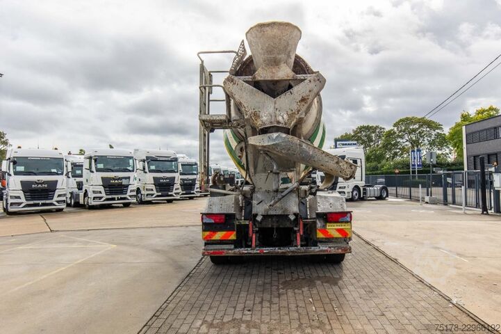 Mixer MAN TGS 37.360 BB - LIEBHERR 10M3
