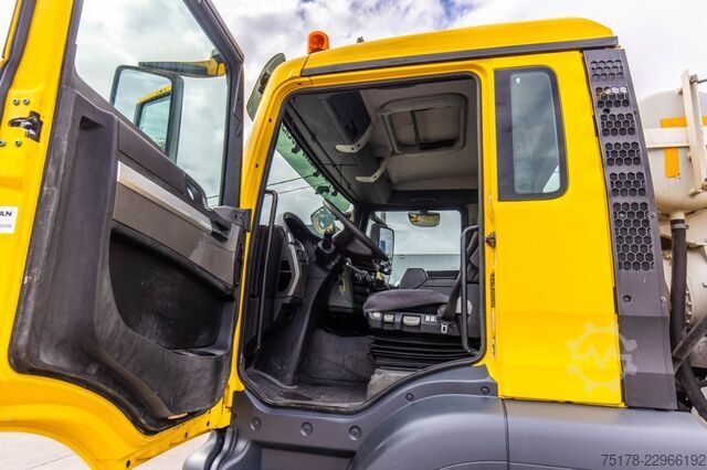 Mixer MAN TGS 37.360 BB - LIEBHERR 10M3