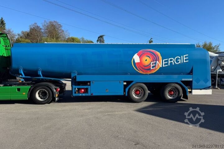 Tanker semitrailer  GRÜNENFELDER | 36'100 Liter 3 Kammern