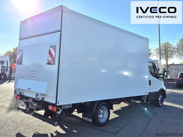 Transporter mit Koffer IVECO 35C16 Koffer / LBW