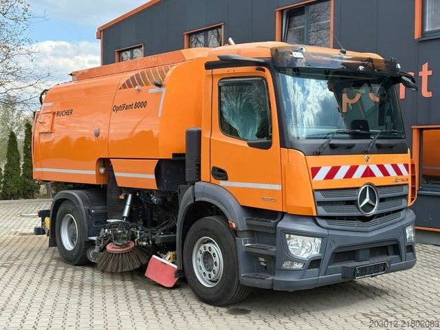 Road sweeper MERCEDES-BENZ ACTROS 1830 4x2 Kehrmaschine BUCHER OPTIFANT8000