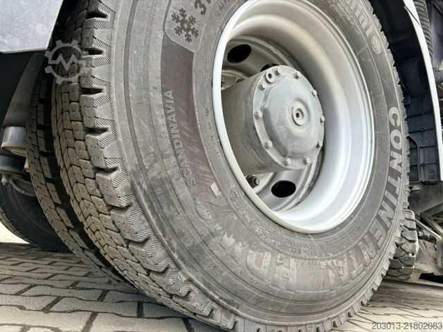 Road sweeper MERCEDES-BENZ ACTROS 1830 4x2 Kehrmaschine BUCHER OPTIFANT8000