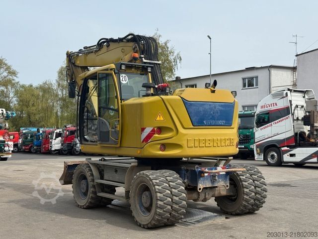 Mobile excavator LIEBHERR A918 Compact Litronic Mobilbagger 18 T *Schnellw