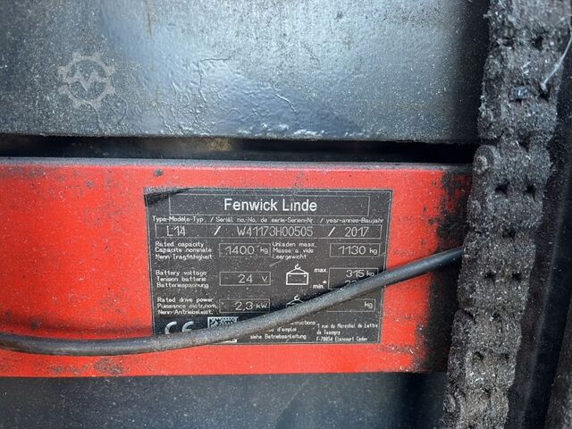 Pedestrian Stacker Linde L14i