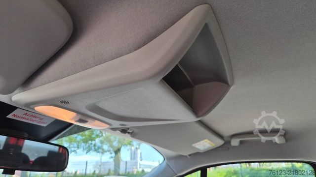 Kleinbus FORD Transit/Tourneo Custom Kombi 320 L1 Hybrid Trend