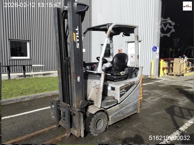 Electric - 3 wheels Still RX20-14C Triplex Drive-In