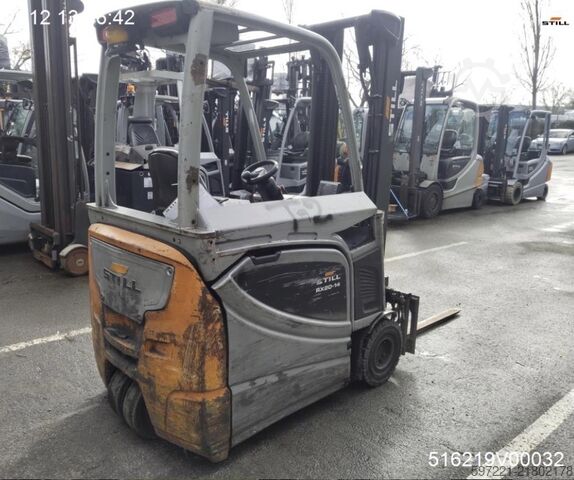 Electric - 3 wheels Still RX20-14C Triplex Drive-In