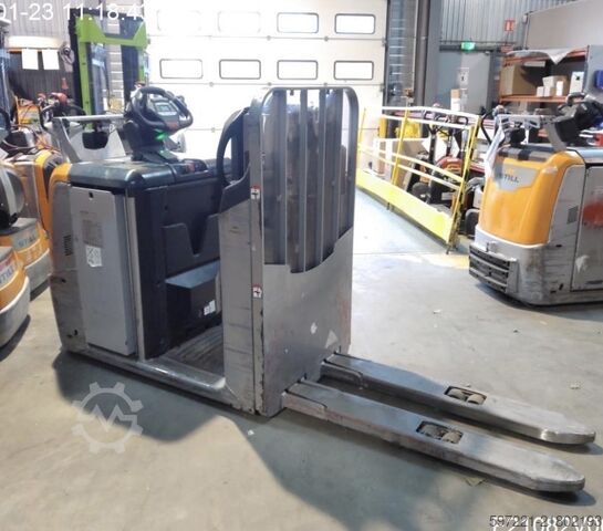 Horizontal Order Pickers Still OPX-L12