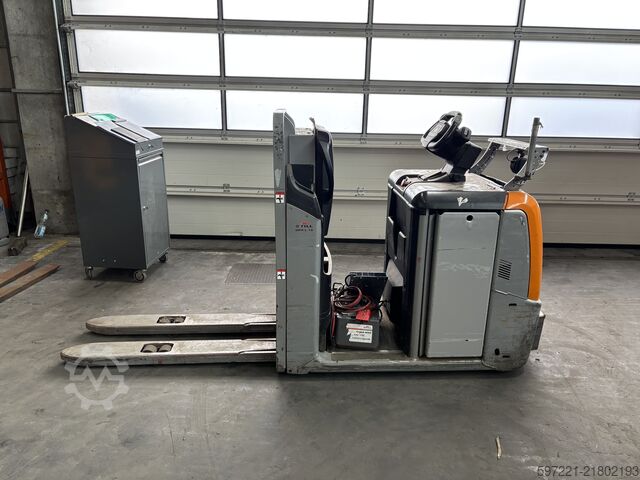 Horizontal Order Pickers Still OPX-L12