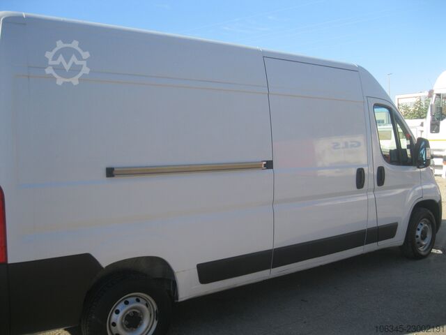 Kastenwagen mit langem Radstand und Hochdach FIAT Ducato Maxi