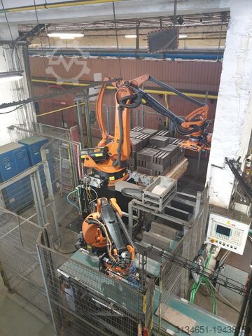 Press for refractory materials Sacmi PHR-1200