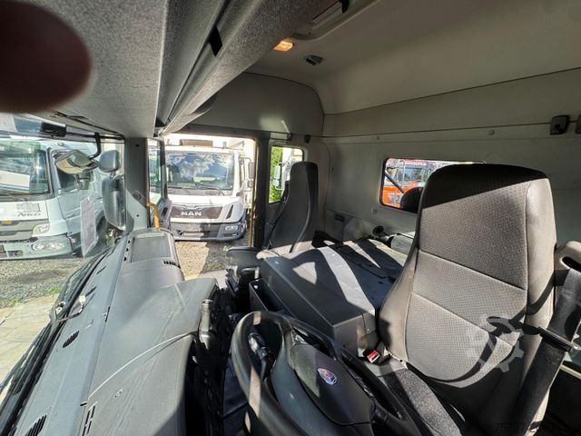 Skip truck SCANIA p 320 6x2 (4)