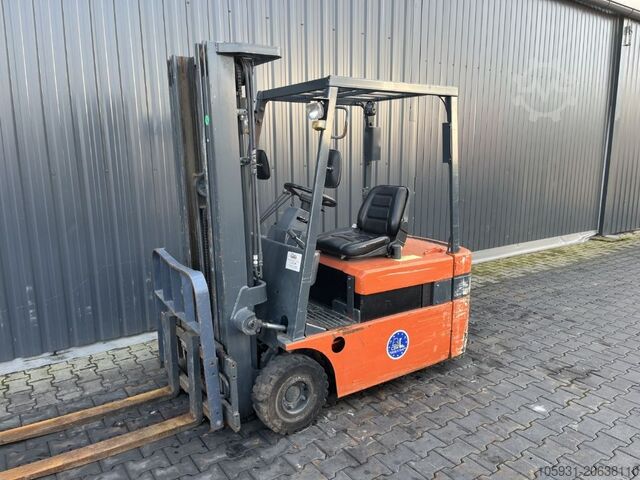 Electric 3-wheel forklift Nissan GN01L16U