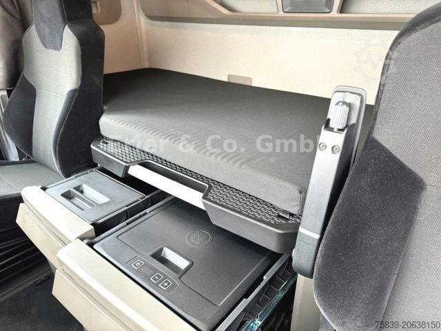 Standard tractor unit MAN 18.510 TGX,  Retarder, Standklima