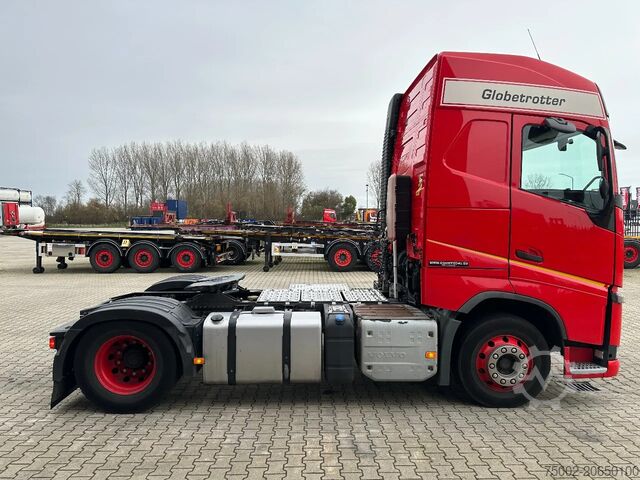 Hazardous substances Volvo FH 13.420 Globetrotter 4x2, ADR (EXII, EXIII, F...