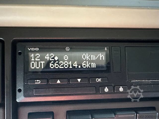 Hazardous substances Volvo FH 13.420 Globetrotter 4x2, ADR (EXII, EXIII, F...