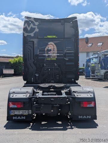 Volume tractor unit MAN TGX 18.520 LL SA Low-Liner, MIETEN?