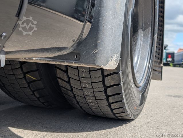 Volume tractor unit MAN TGX 18.520 LL SA Low-Liner, MIETEN?