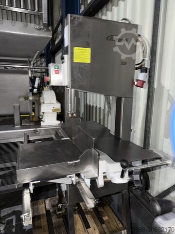 Small bandsaw for fish blocks Marel AEW 350