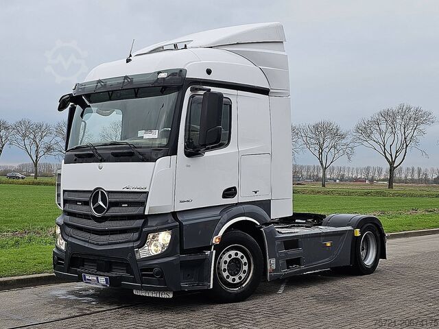 Standard-SZM MERCEDES-BENZ ACTROS 1840 . 230 SKIRTS