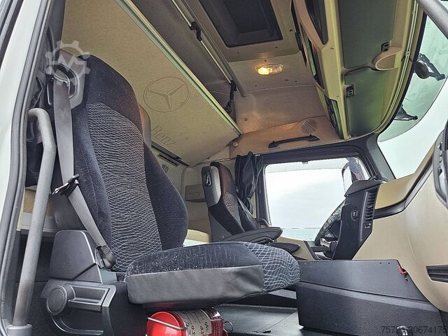 Standard-SZM MERCEDES-BENZ ACTROS 1840 . 230 SKIRTS