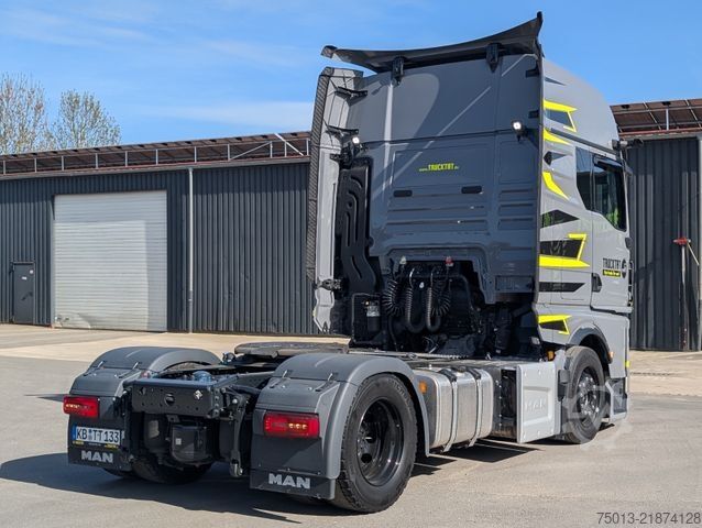 Volume tractor unit MAN TGX 18.560 LL SA Low-Liner mit D30 Motor