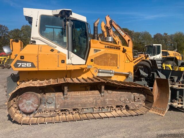 Straßenwalze LIEBHERR PR726 LGP