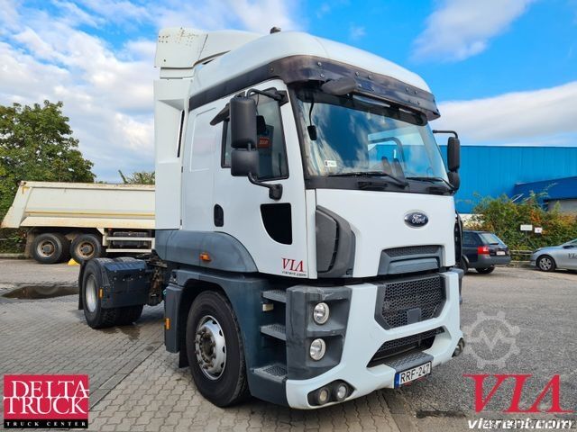 Standard tractor unit FORD 1848T