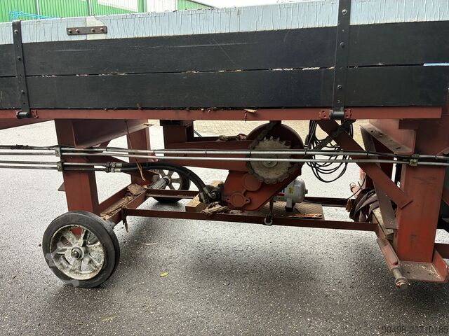 Baum-Sägemaschine mit Rollenbahn Oregon