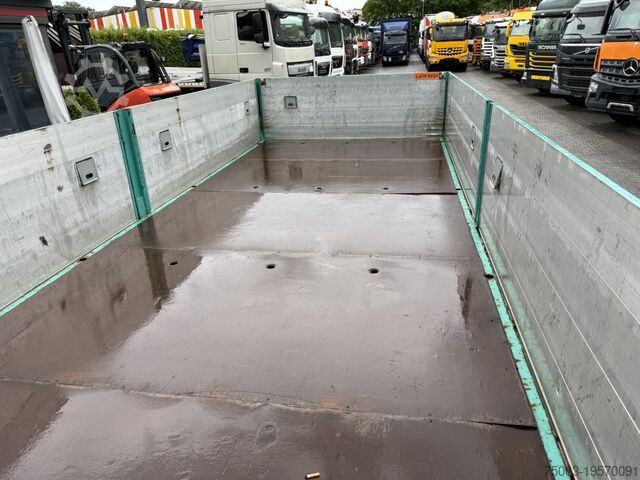 Autokran Mercedes-Benz Atego 1227 Kran MKG 96