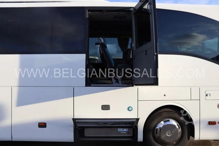 Reisebus Mercedes-Benz Tourismo 17RHD-L / 14.0m / Full Option