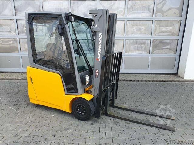 Forklift Jungheinrich EFG 215 / Triplex 4.25m / SS / nur 1.680h / 2021