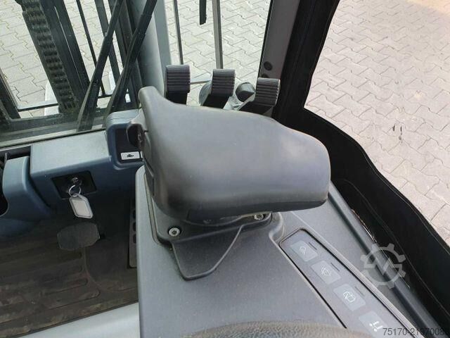 Forklift Jungheinrich EFG 215 / Triplex 4.25m / SS / nur 1.680h / 2021