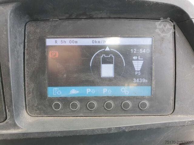 Forklift Jungheinrich EFG 215 / Triplex: 4.25m! / nur 3.439h! / 2022